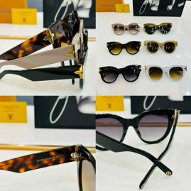 Picture of LV Sunglasses _SKUfw56969782fw